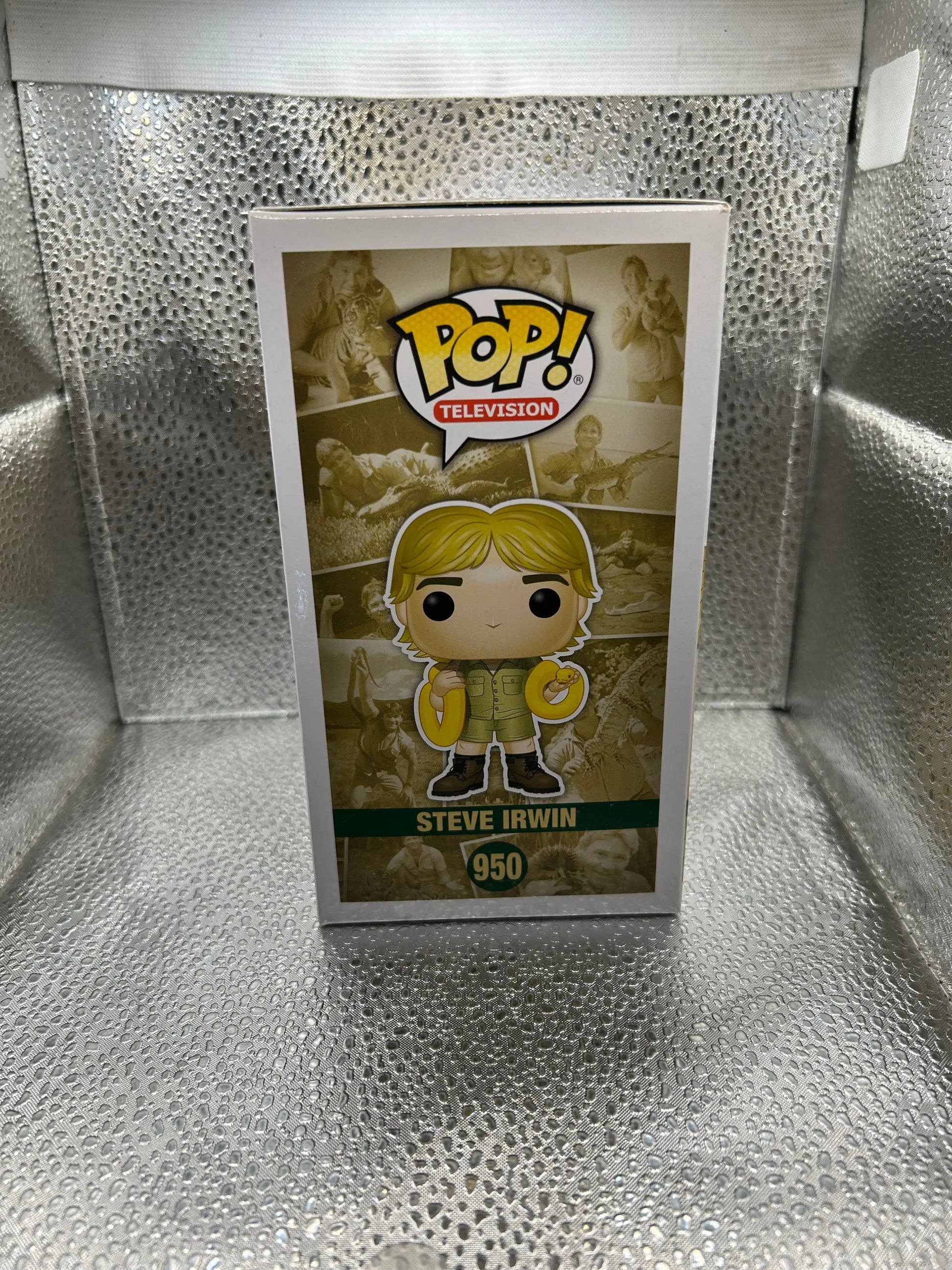 Funko POP Television - Australia Zoo - Steve Irwin #950 FRENLY BRICKS - Open 7 Days