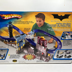 Batman Begins - Hot Wheels Play Set - Sealed FRENLY BRICKS - Open 7 Days