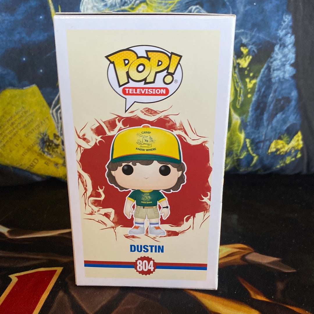 Funko POP! Dustin #804 - FRENLY BRICKS - Open 7 Days