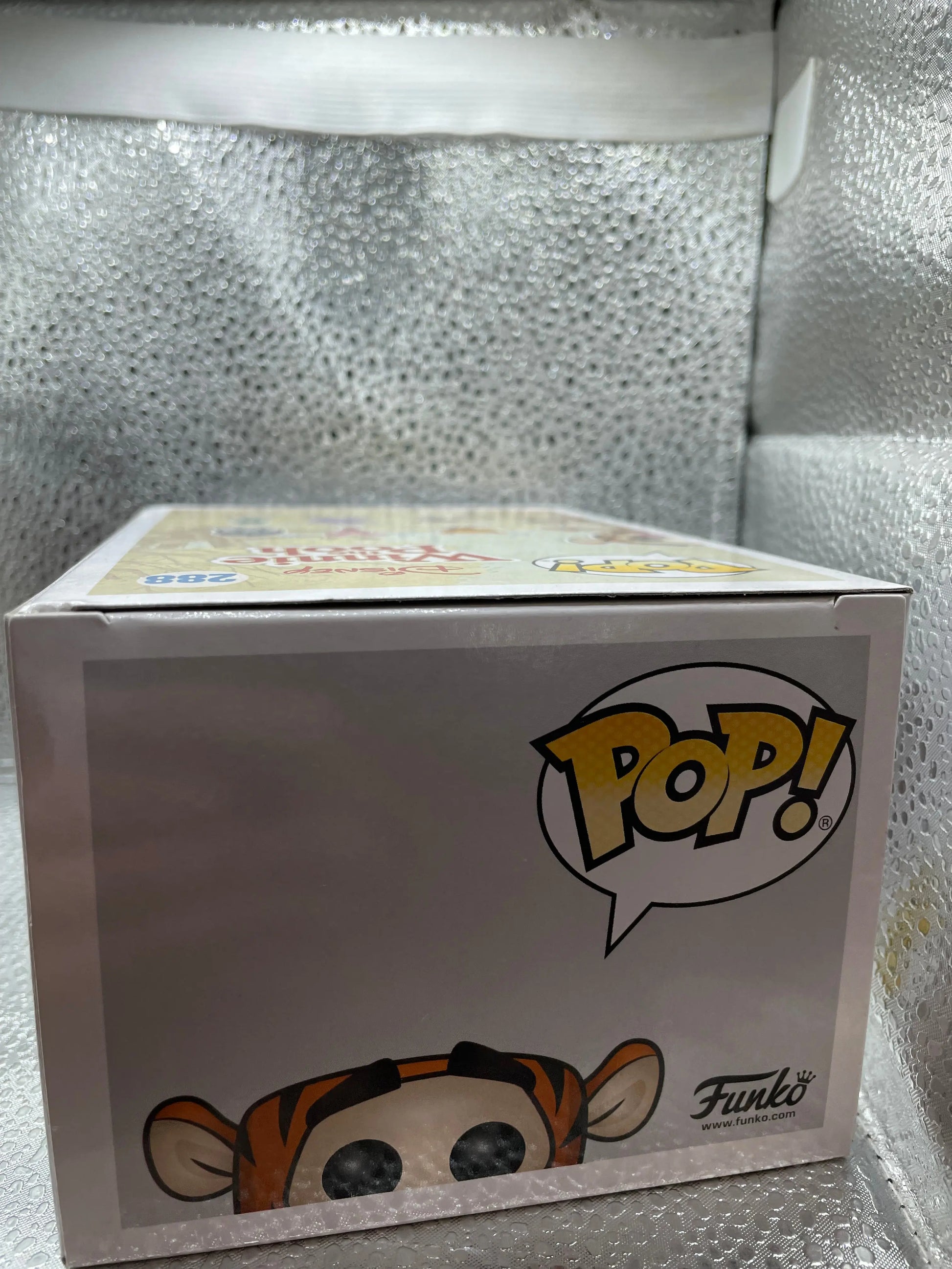 RARE FLOCKED TIGGER Winnie the Pooh SDCC 288 Funko Pop Vinyl New in Box FRENLY BRICKS - Open 7 Days