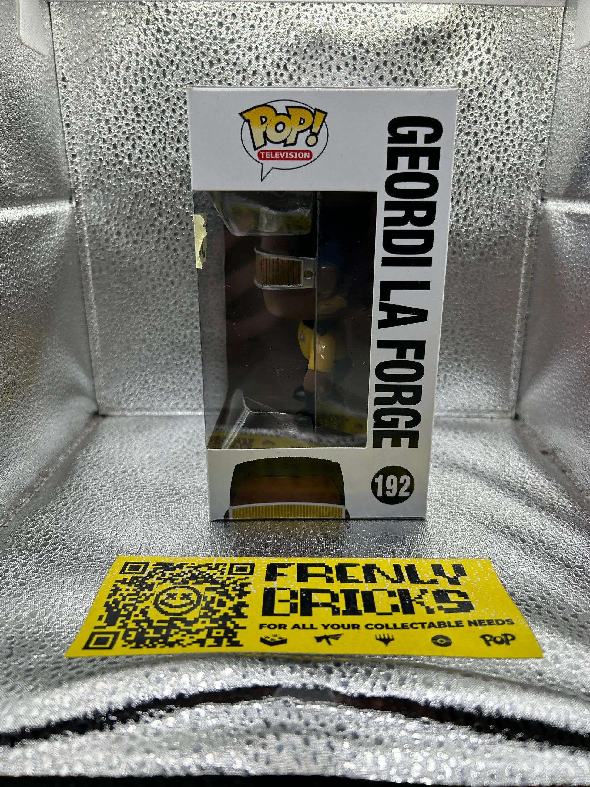 Pop Vinyl 192 Star trek #192 Geordi La Forge FRENLY BRICKS - Open 7 Days