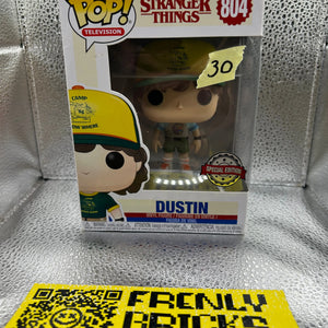 Pop Vinyl Stranger Things #804 Dustin FRENLY BRICKS - Open 7 Days