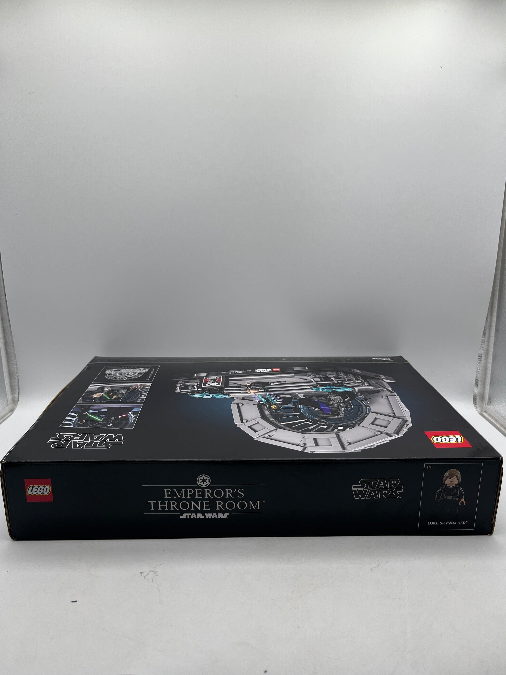 LEGO Star Wars: Emperor's Throne Room Diorama (75352) FRENLY BRICKS - Open 7 Days