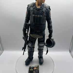 The Walking Dead Gentle Giant Glenn Rhee in Riot Gear 1:4 scale statue LE 29/260 FRENLY BRICKS - Open 7 Days