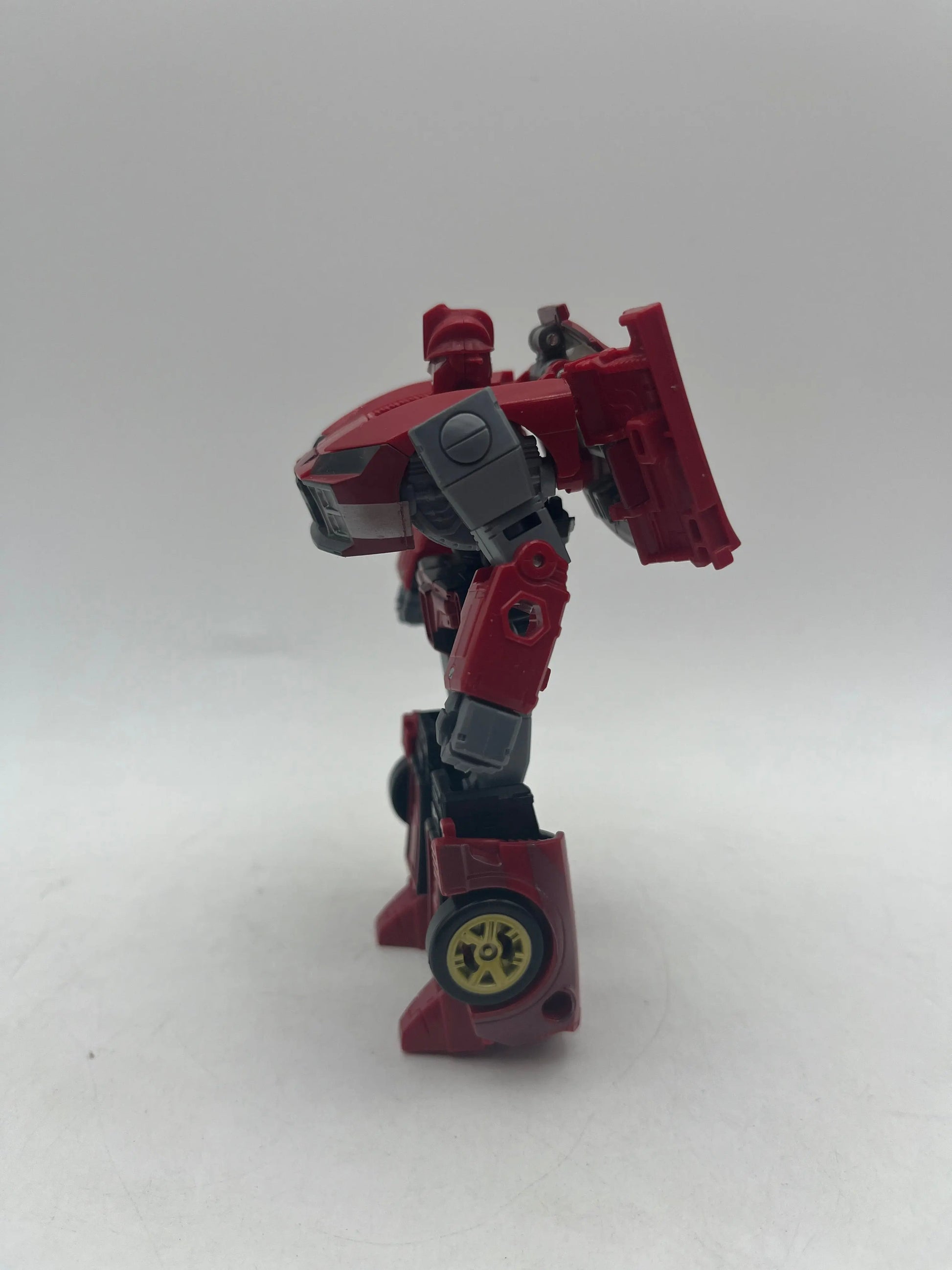 Transformers: Legacy Deluxe Prime Universe Knock-Out FRENLY BRICKS - Open 7 Days