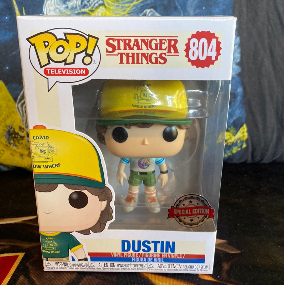 Funko POP! Dustin #804 - FRENLY BRICKS - Open 7 Days