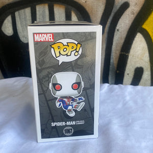 Funko POP! Spider-Man #1067 bug eyes armor FRENLY BRICKS - Open 7 Days