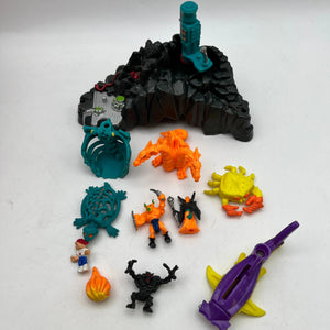 Vintage 1992 Bluebird Mighty Max Skull Mountain Volcano Playset + Accessories FRENLY BRICKS - Open 7 Days