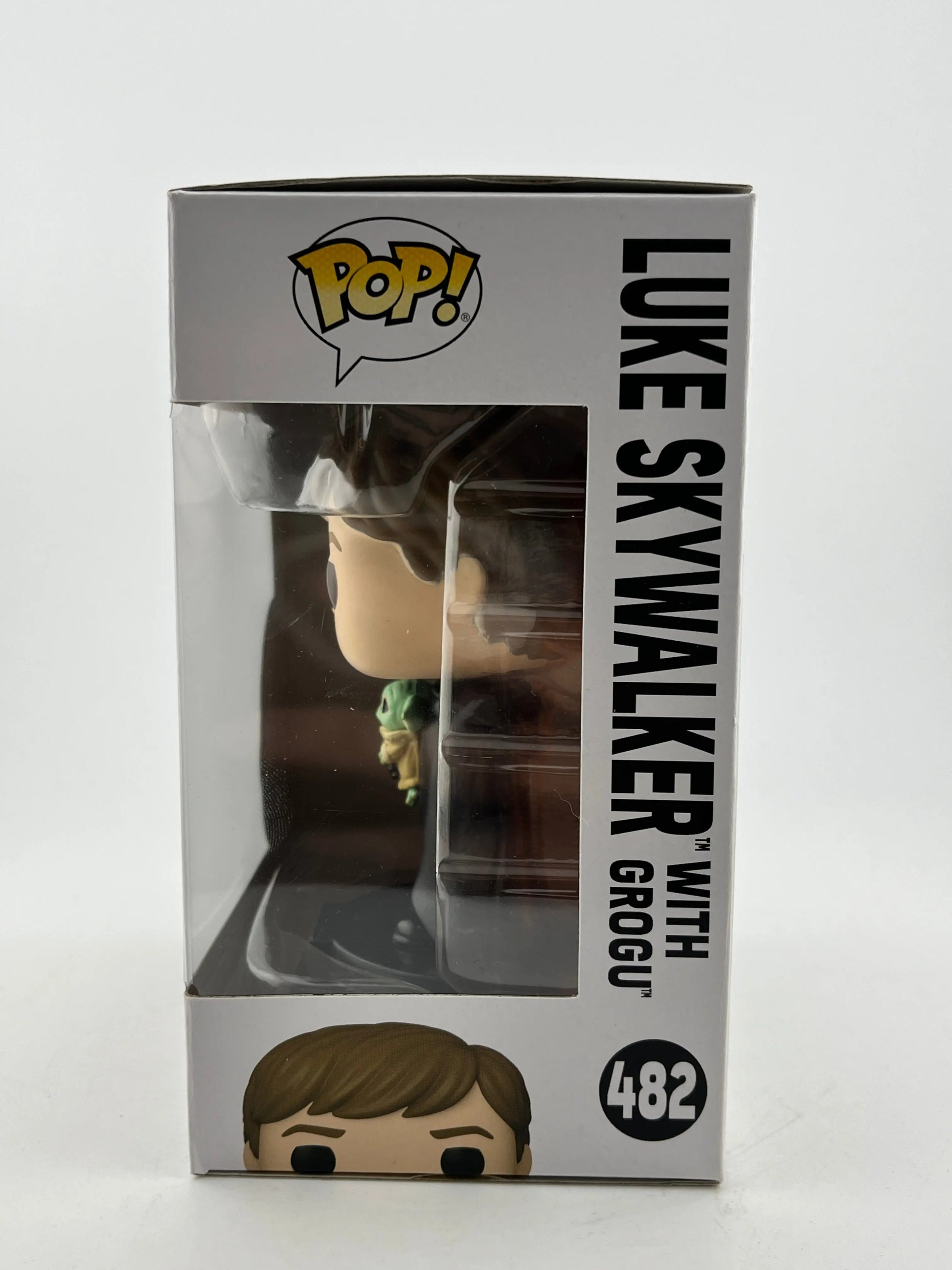 Funko POP! Star Wars - Luke Skywalker With Grogu #482 - Vinyl Collectable FRENLY BRICKS - Open 7 Days