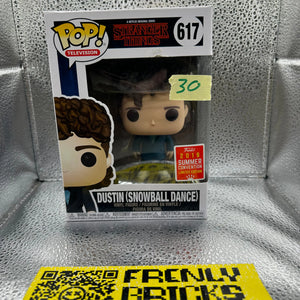 Pop Vinyl Stranger Things #617 Dustin (Snowball Dance) FRENLY BRICKS - Open 7 Days