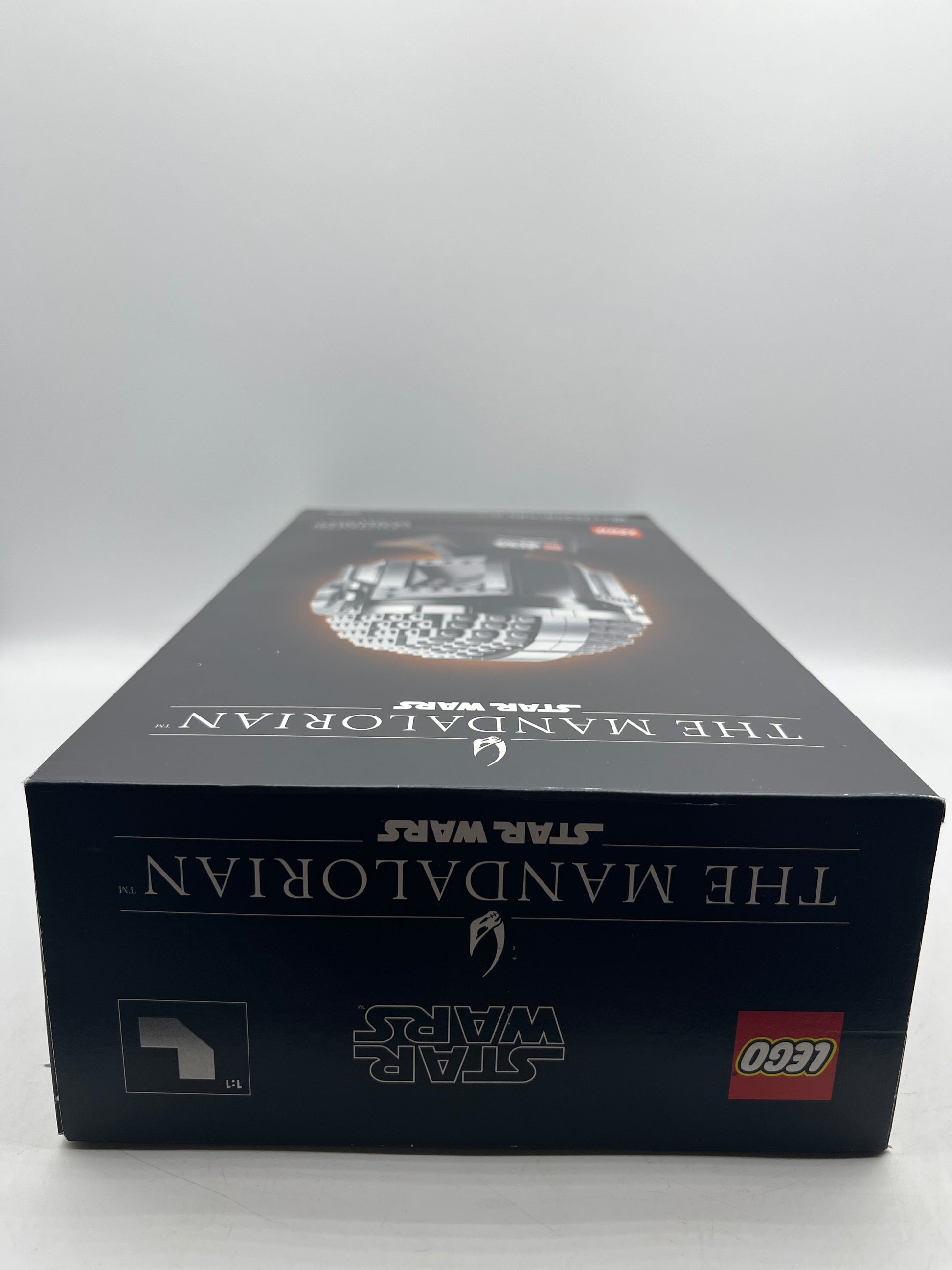 LEGO 75328 Star Wars - The Mandalorian Helmet FRENLY BRICKS - Open 7 Days