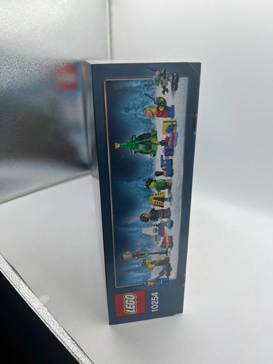 LEGO CREATOR: Winter Holiday Train (10254) - brand new in sealed box - Retired FRENLY BRICKS - Open 7 Days