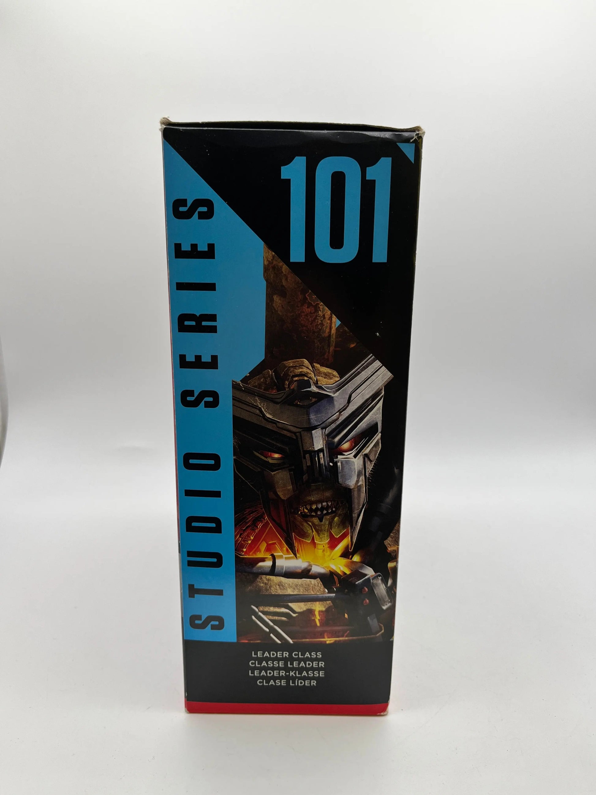 Hasbro Transformers Generations Scourge Studio Series SS101 - Takara Tomy FRENLY BRICKS - Open 7 Days