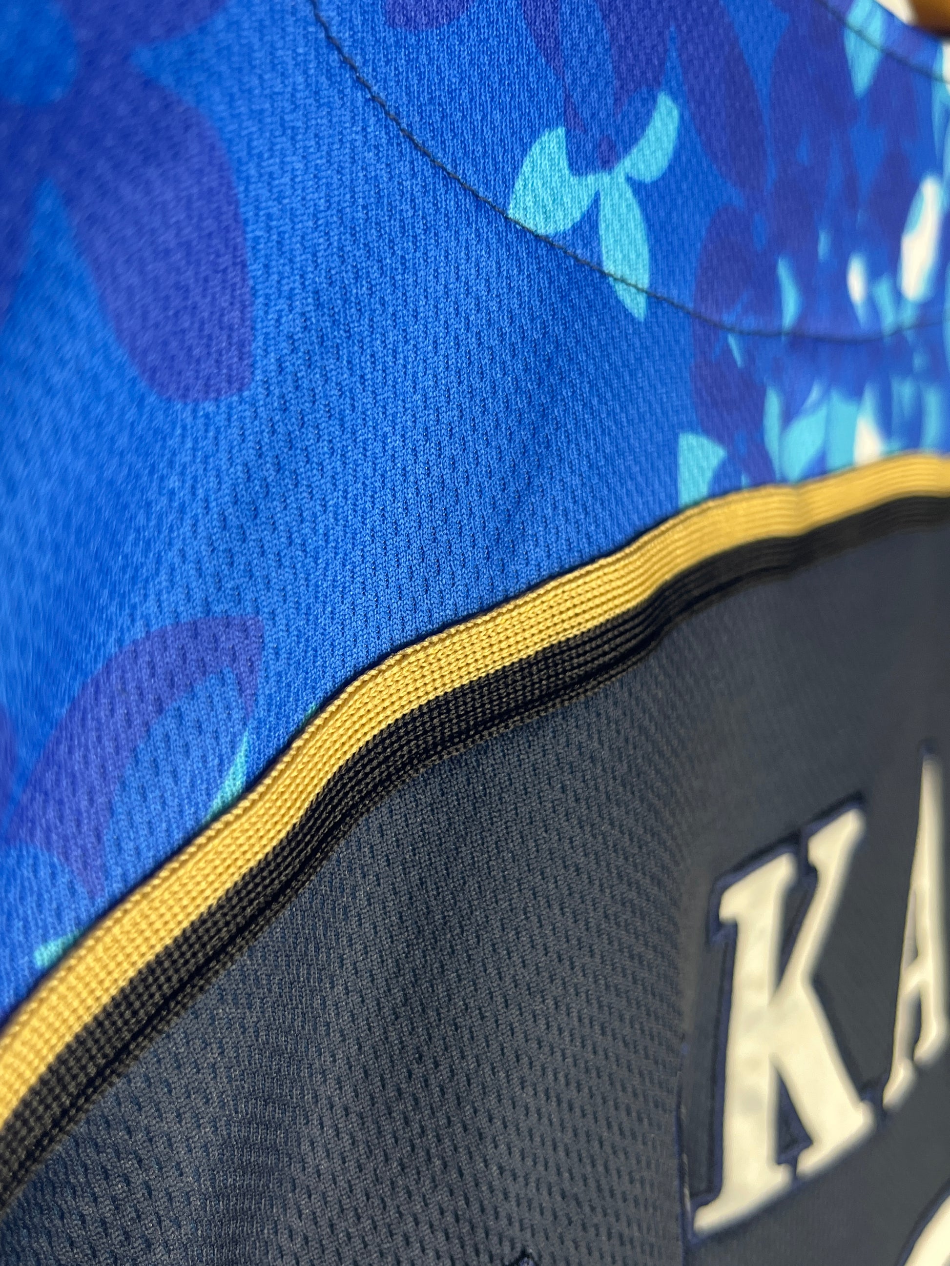Nippon Baseball Hokkaido Fighters “Nakata #6” Flower Blue Jersey XLarge