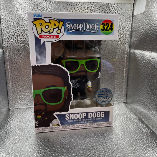 Snoop Dogg - Snoop Dogg in Tracksuit Pop! Vinyl Figure #324 FRENLY BRICKS - Open 7 Days