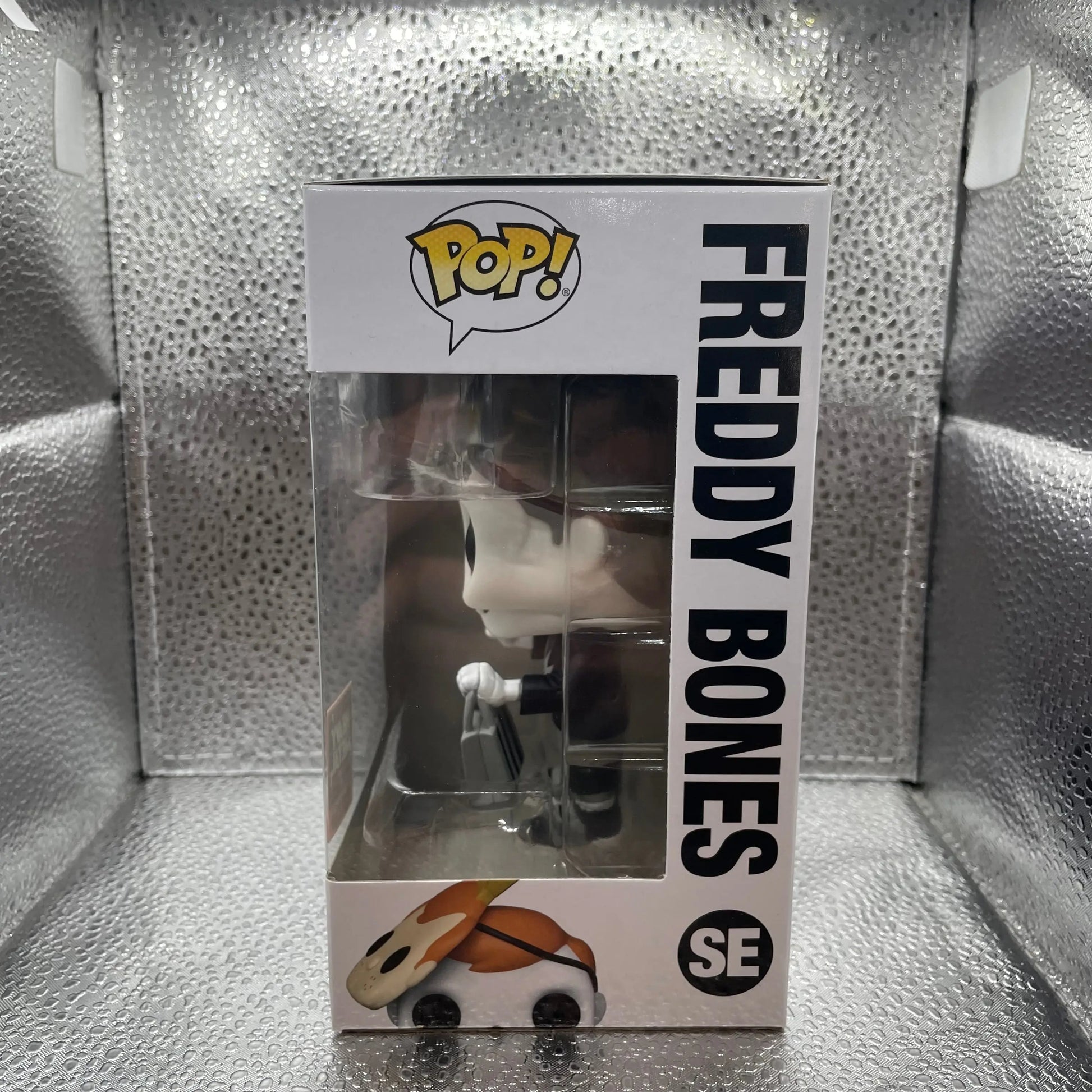 Freddy Bones Heavy Metal Halloween SE 2023 RARE Damaged Limited to 5000pcs FRENLY BRICKS - Open 7 Days