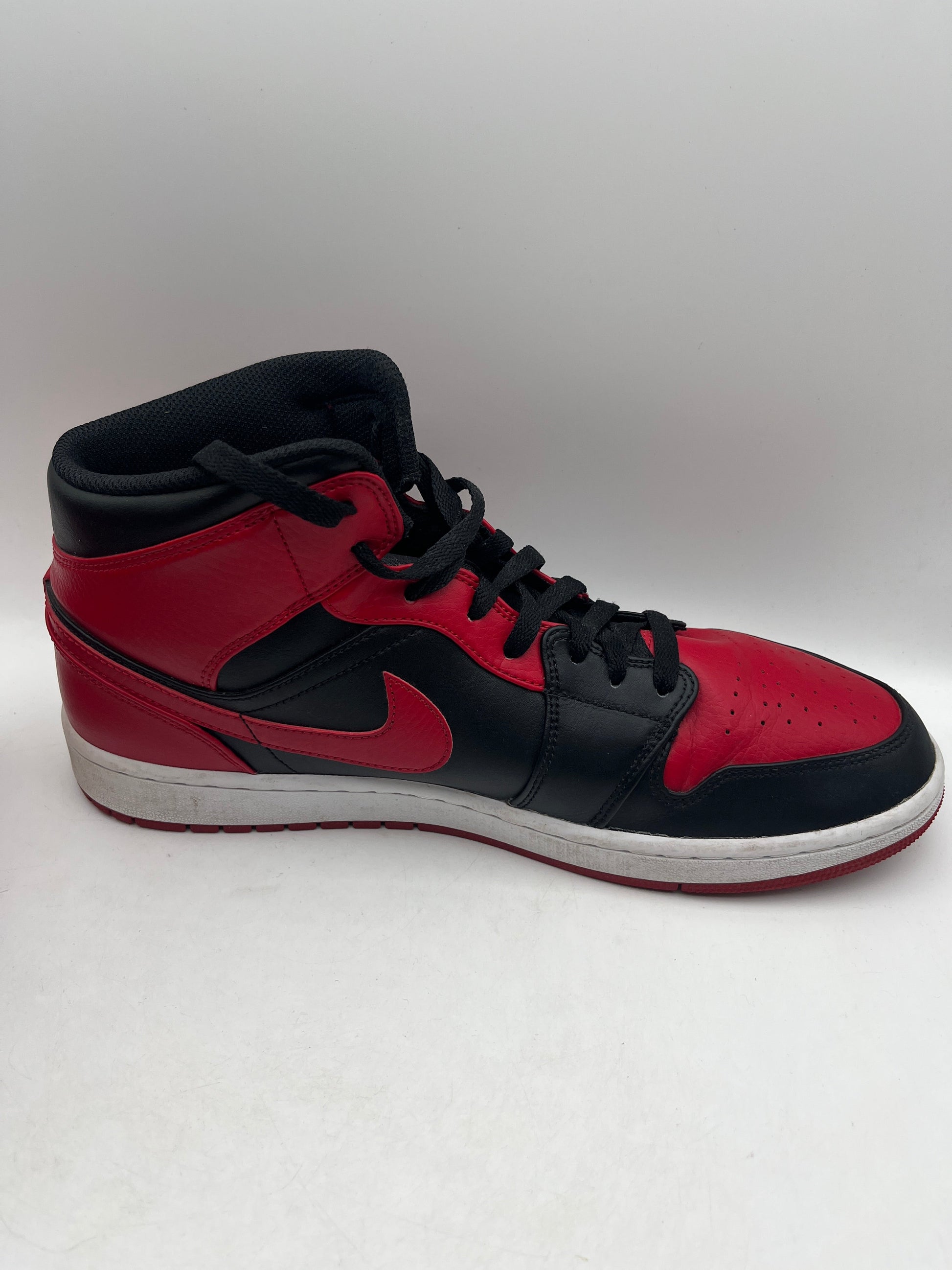 Nike Air Jordan 1 Mid Gym Red Banned Bred Shoes 554725-074 - Size US12 FRENLY BRICKS - Open 7 Days