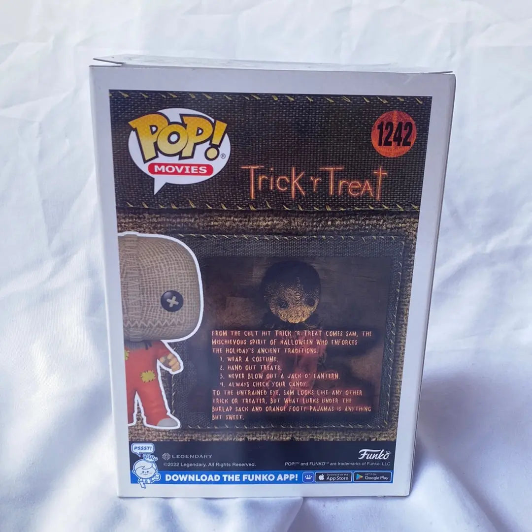 Trick‘R Treat - FRENLY BRICKS - Open 7 Days