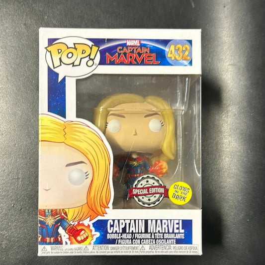 Pop Vinyl Marvel #432 Captain Marvel FRENLY BRICKS - Open 7 Days