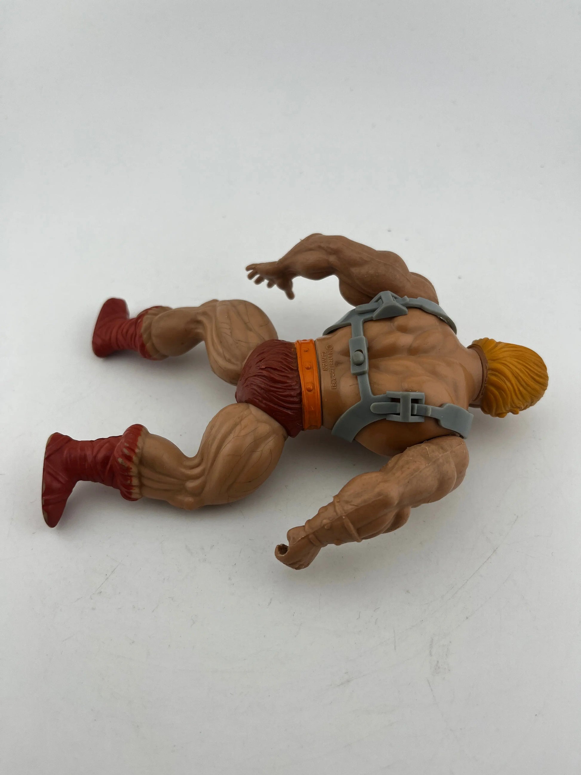 Vintage He-Man - Masters Of The Universe - Soft Head 1981 - Missing Shield FRENLY BRICKS - Open 7 Days