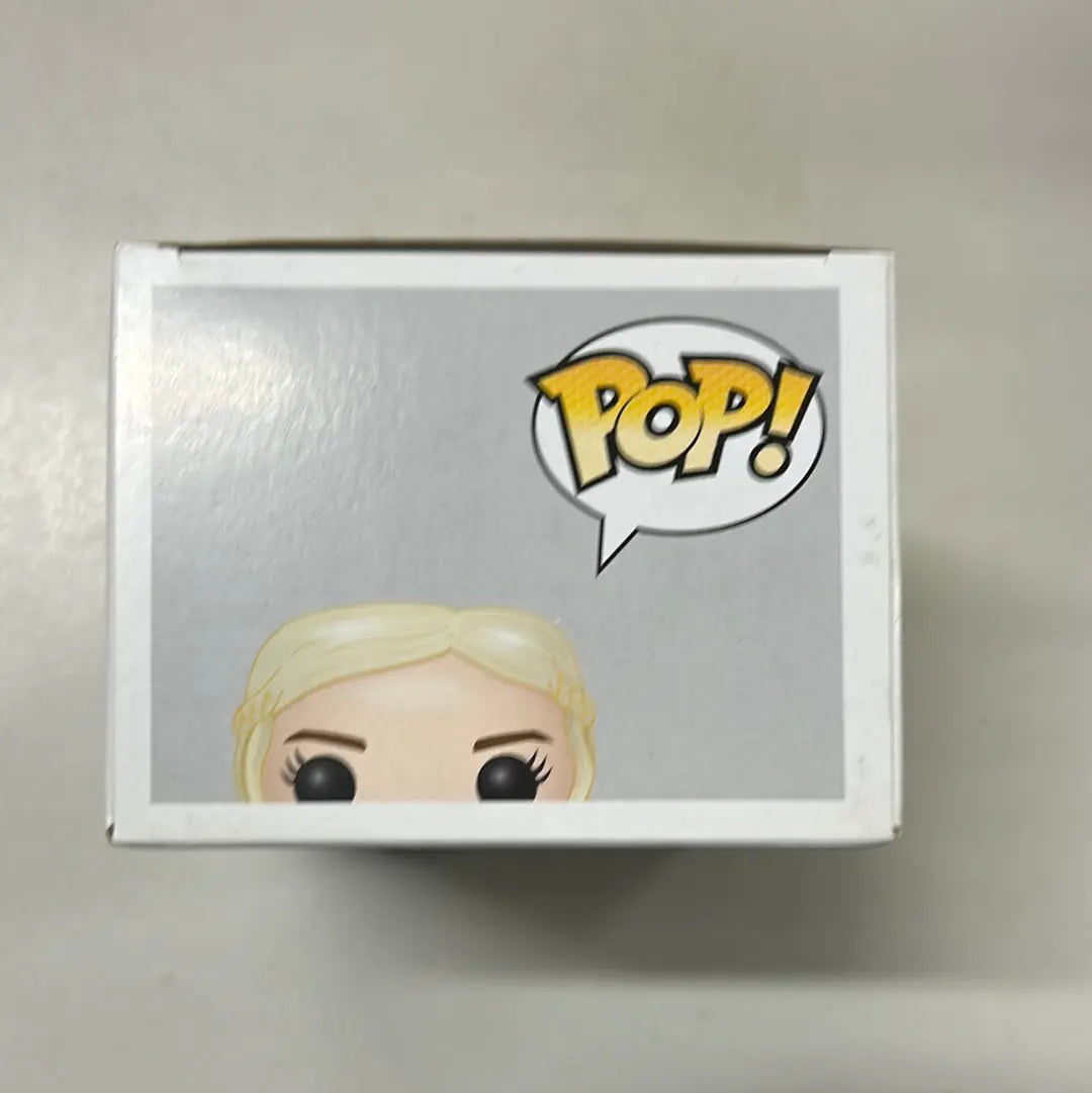 Pop Vinyl #03 Daenrys Targaryen FRENLY BRICKS - Open 7 Days