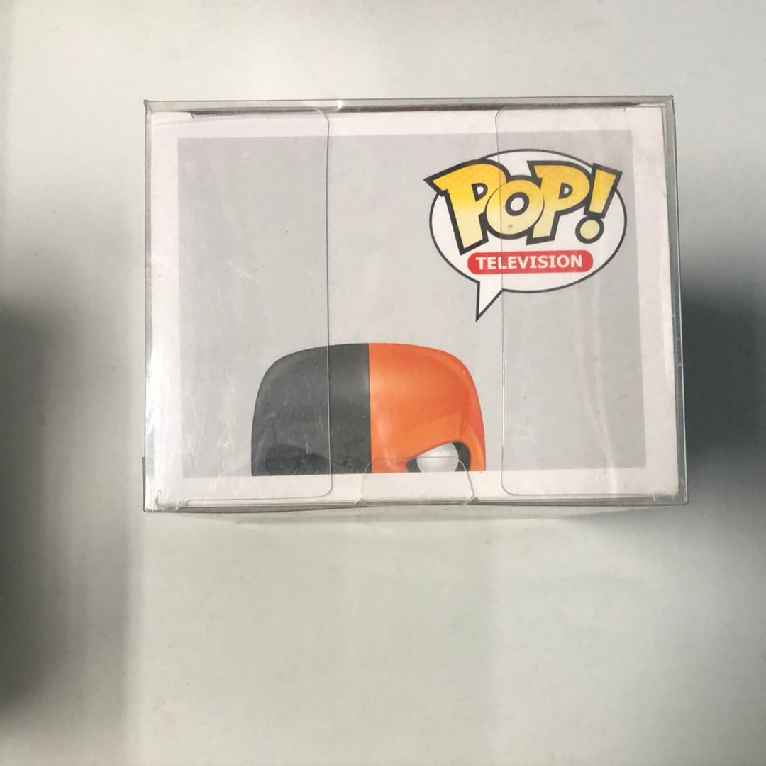 210 Deathstroke FUNKO POP VINYL FRENLY BRICKS - Open 7 Days