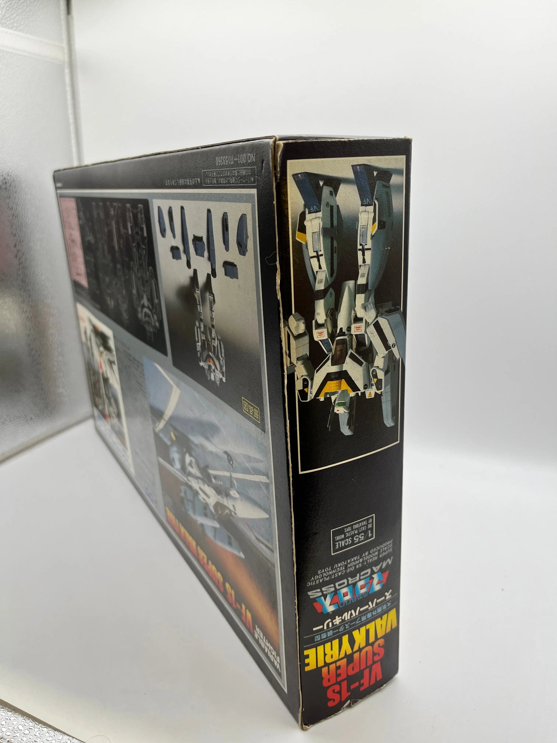 Takatoku Super Dimension Fortress Macross 1/55 VF-1S Super Valkyrie F/S FEDEX FRENLY BRICKS - Open 7 Days