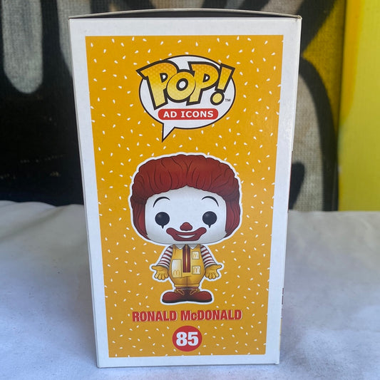 Funko POP! Ronald McDonald golden archway we got FRENLY BRICKS - Open 7 Days