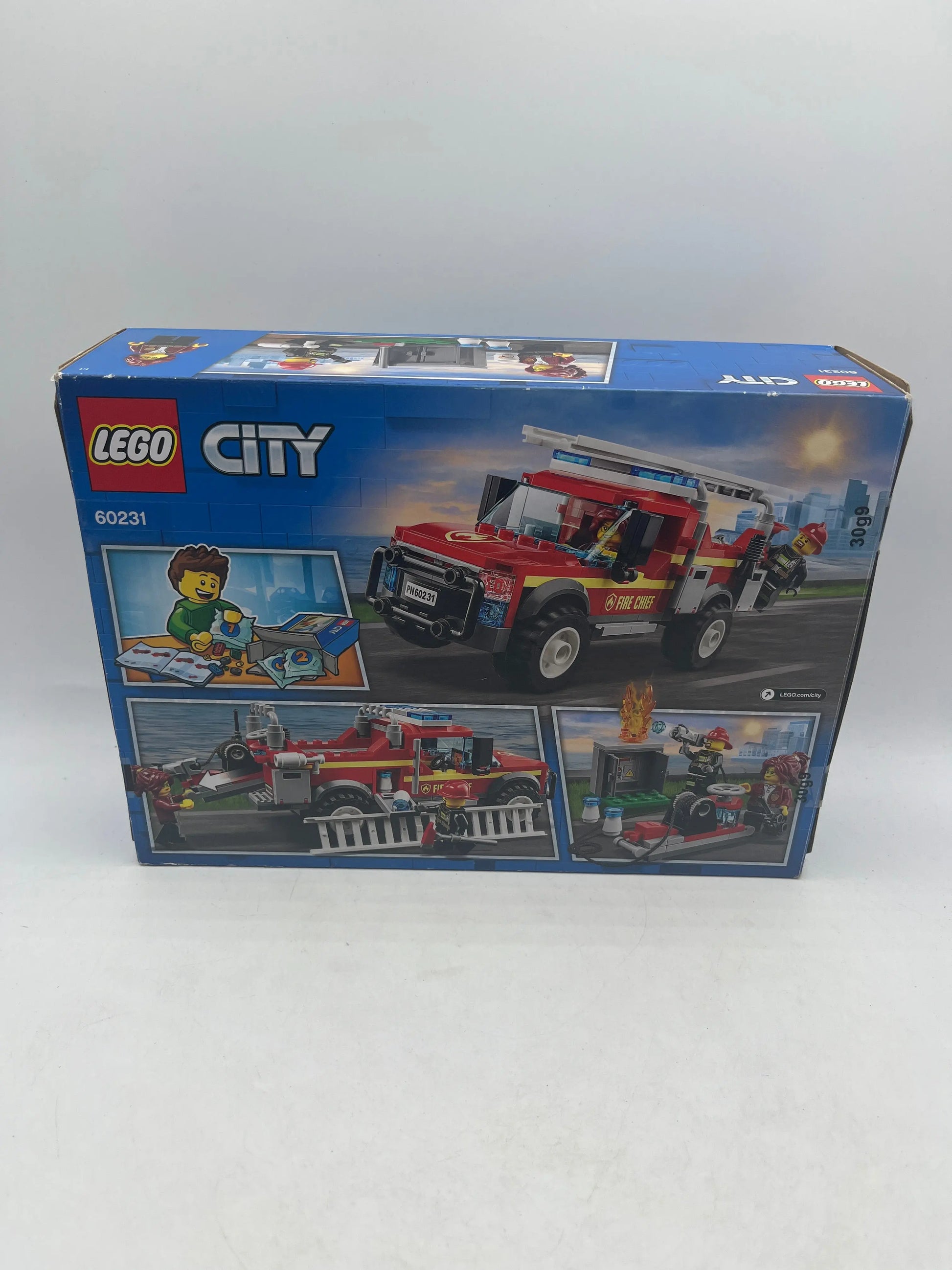 LEGO City: Fire Chief Response Truck (60231) - Sealed Retired Set FRENLY BRICKS - Open 7 Days