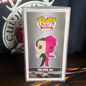 Funko POP! Two-Face #341 - FRENLY BRICKS - Open 7 Days