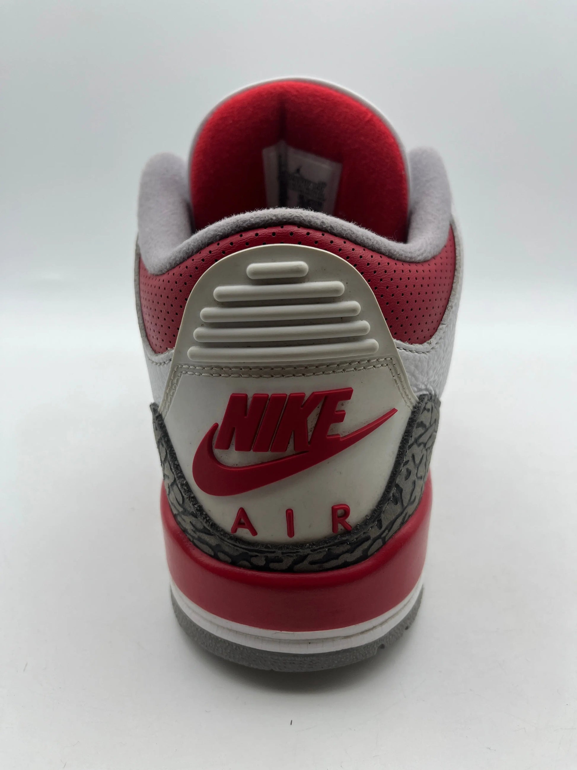 Size 10 Men’s- Nike Jordan 3 Retro Fire Red 2022 DN3707-160 Used FRENLY BRICKS - Open 7 Days