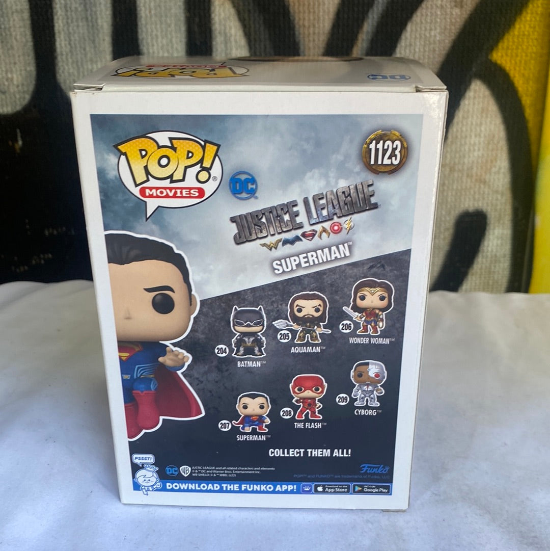 Funko POP! Superman #1123 FRENLY BRICKS - Open 7 Days