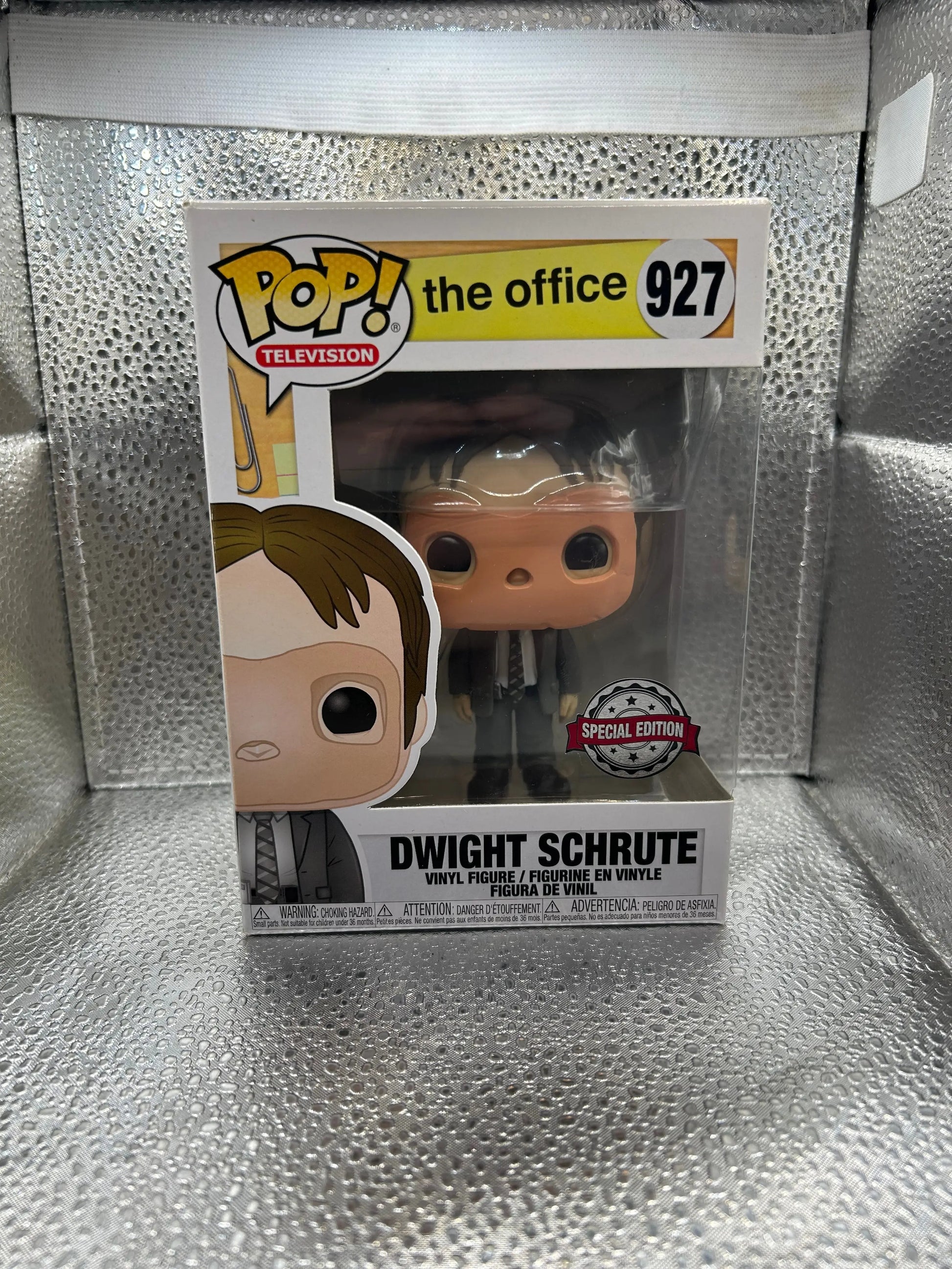 Funko Pop Vinyl #927 Dwight Schrute FRENLY BRICKS - Open 7 Days