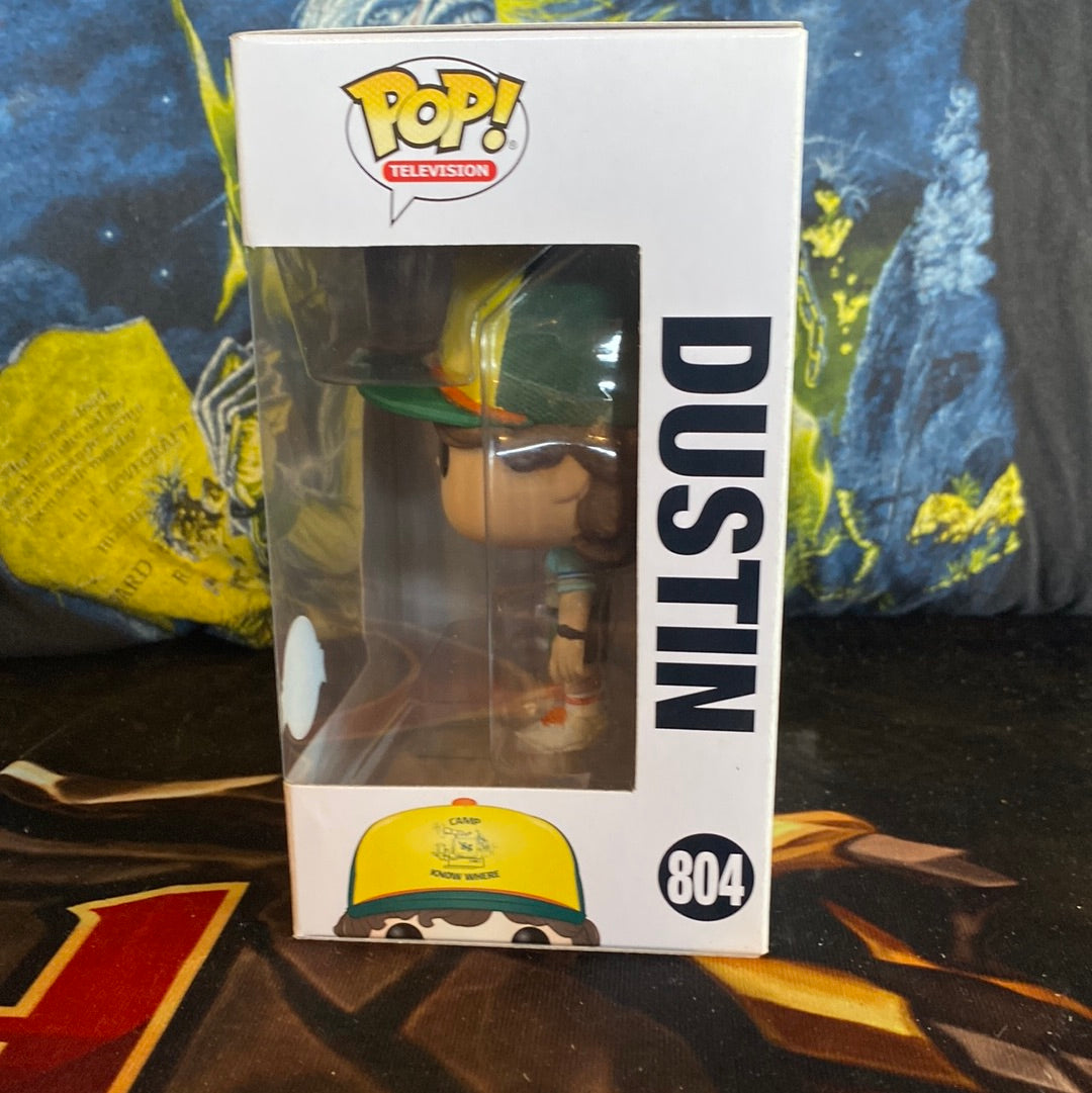 Funko POP! Dustin #804 - FRENLY BRICKS - Open 7 Days