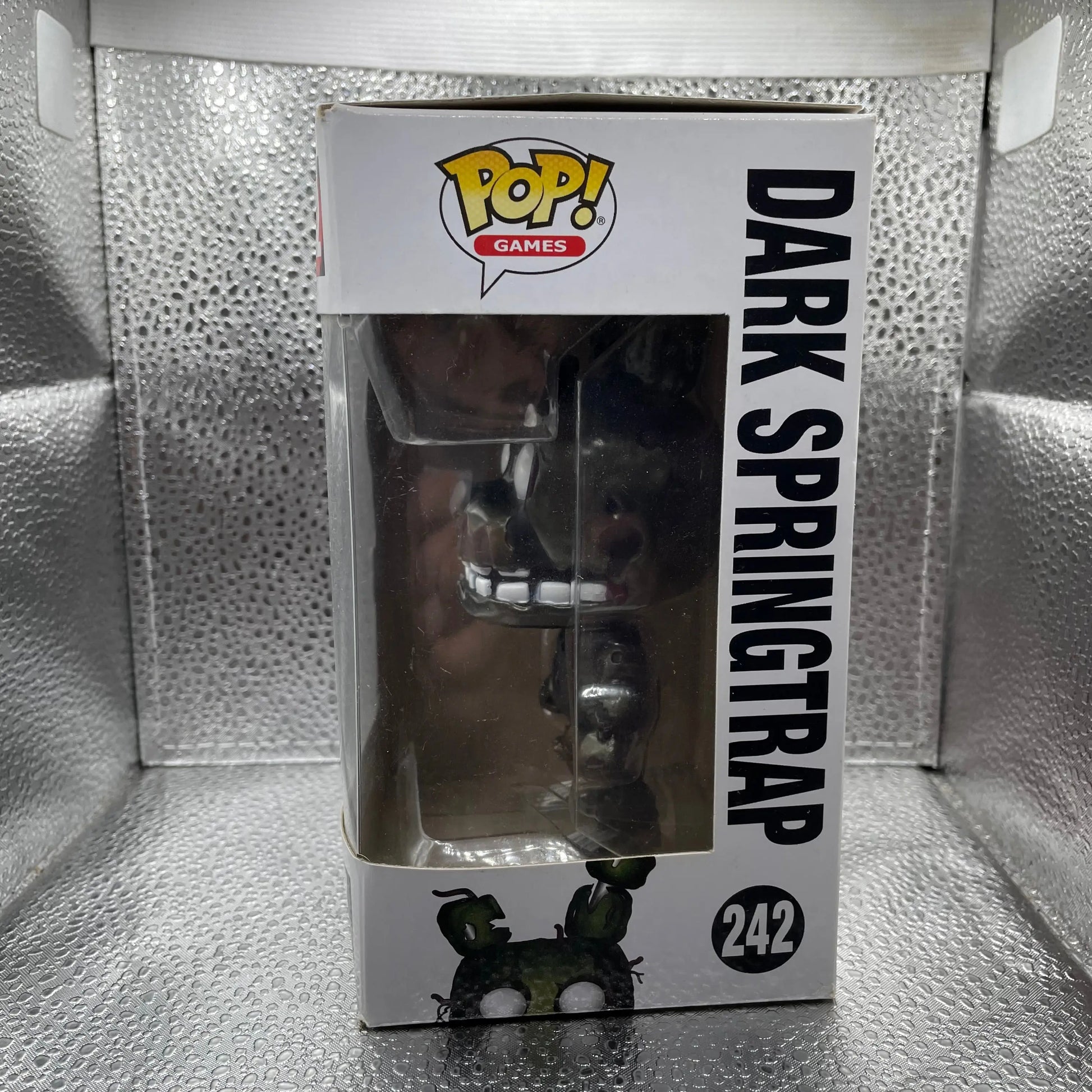 Dark Springtrap Pop 242 - Five Nights at Freddy's Funko Pop! 2016 -Vaulted FRENLY BRICKS - Open 7 Days