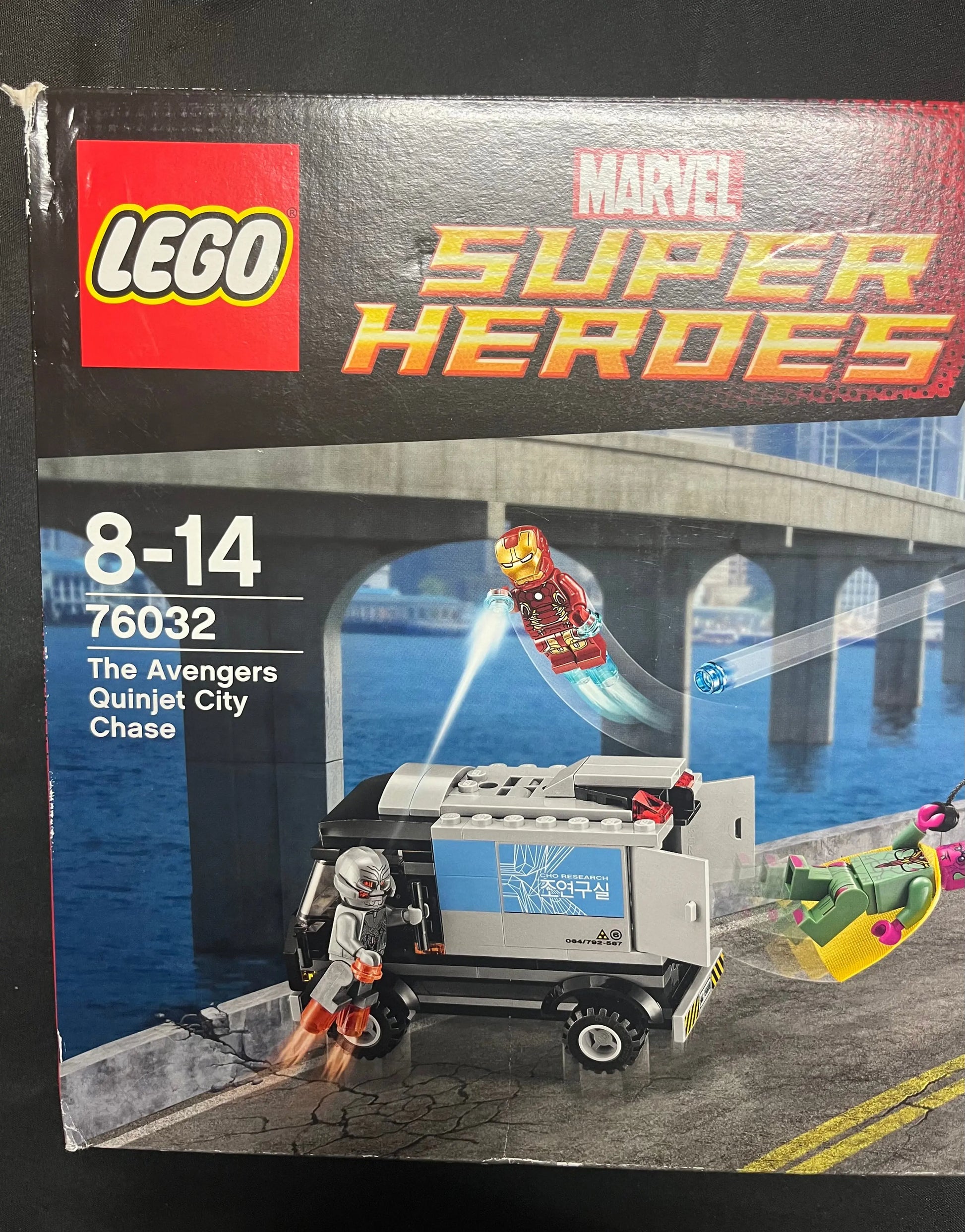 LEGO Marvel The Avengers Quinjet City Chase 76032 FRENLY BRICKS - Open 7 Days