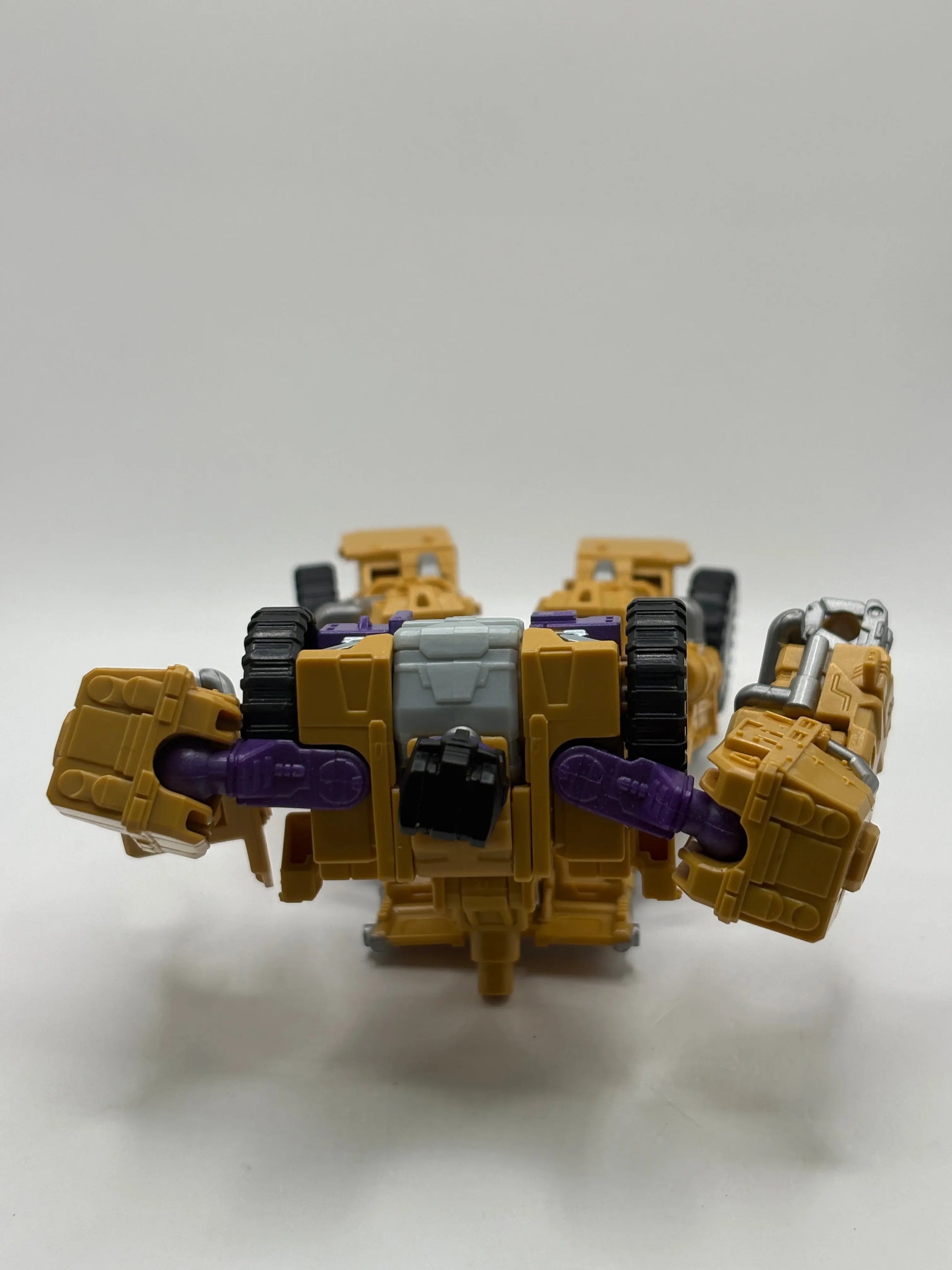 2015 Transformers Generations Combiner Wars Swindle Action Figures FRENLY BRICKS - Open 7 Days