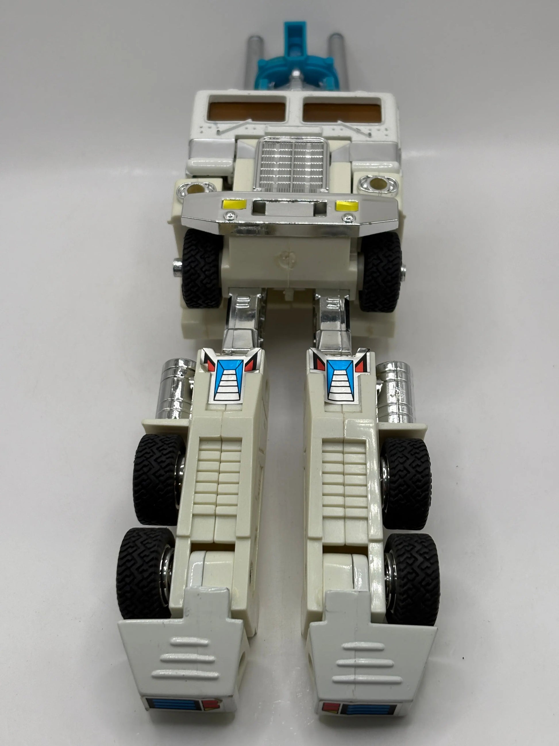 1986 Vintage Transformers Ultra Magnus Generation 1 As is Loose FRENLY BRICKS - Open 7 Days
