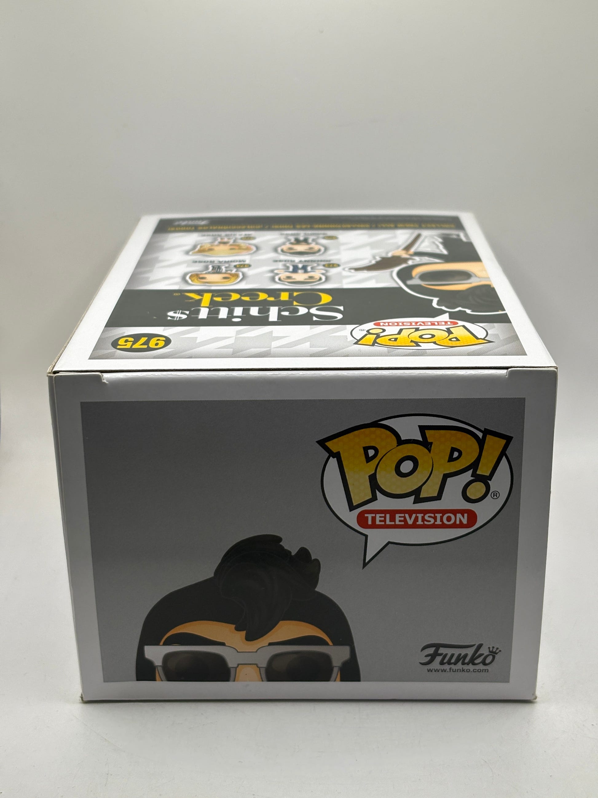 Funko POP! Television Schitts Creek #975 David Rose Limited Chase, photo 5 image 5