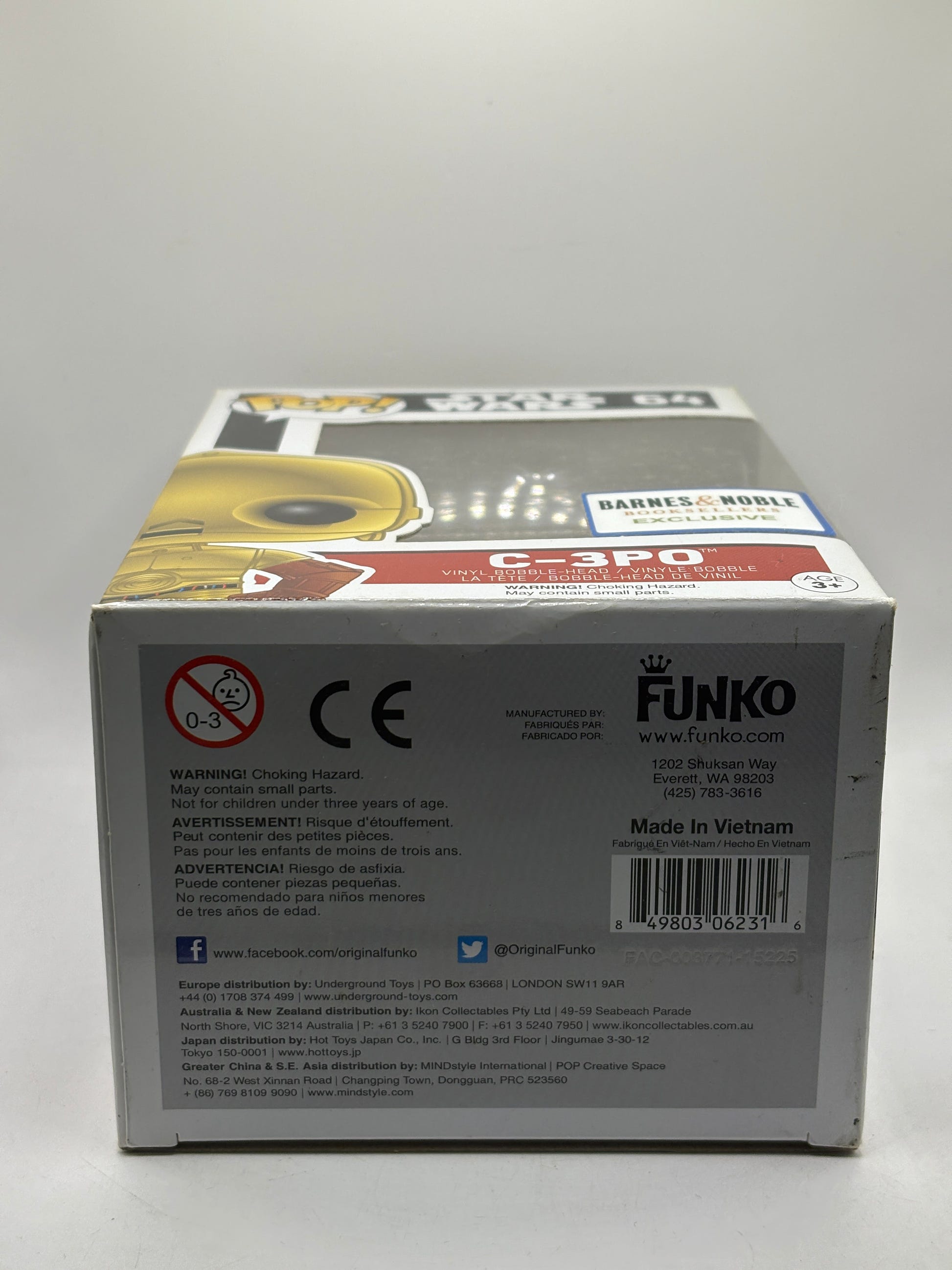 Funko POP! Star Wars #64 C-3PO Barnes & Noble Exclusive FRENLY BRICKS - Open 7 Days image 6