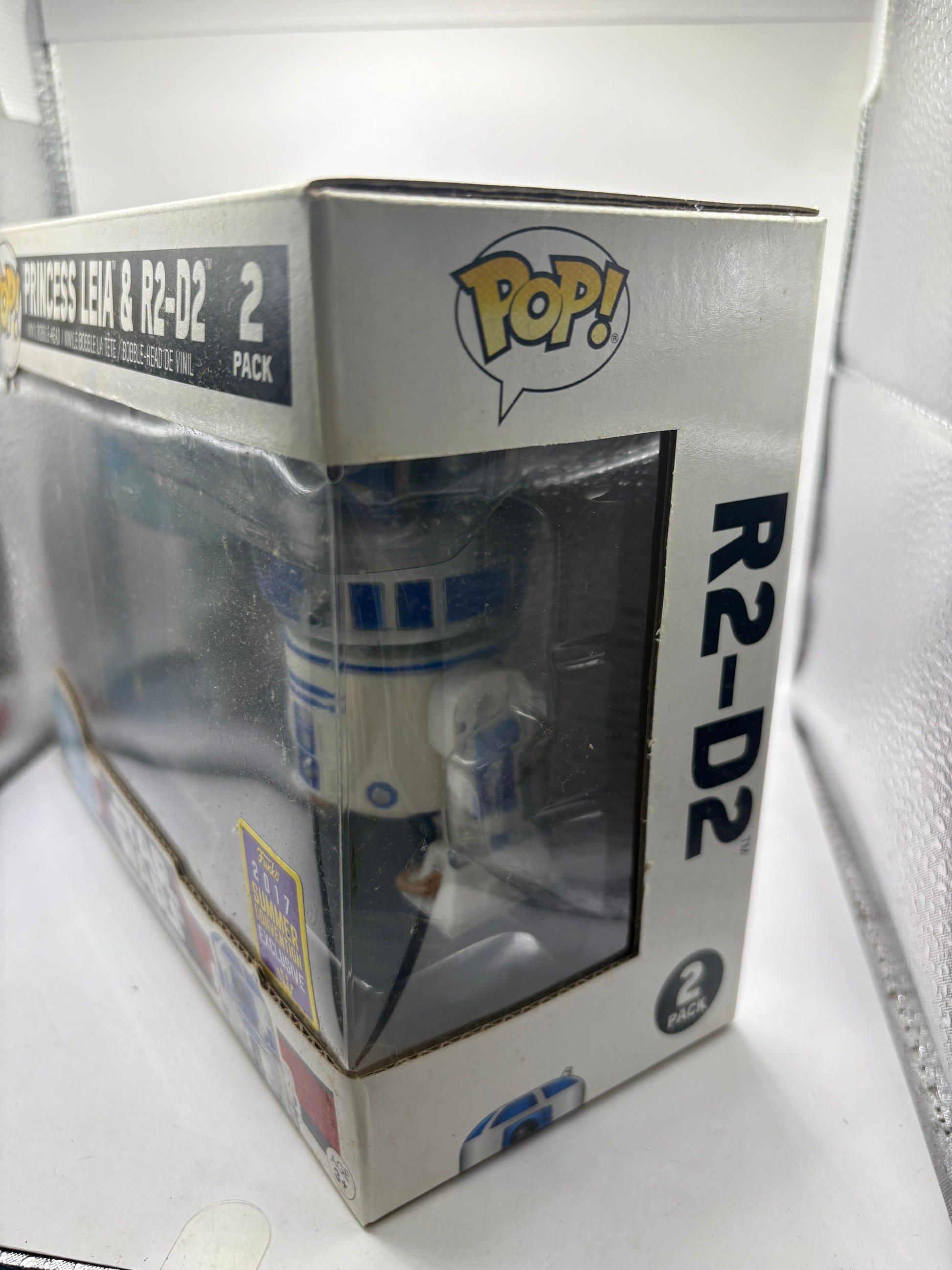Funko POP! Princess Leia & R2-D2 2 Pack 2017 Summer Convention FRENLY BRICKS - Open 7 Days image 2