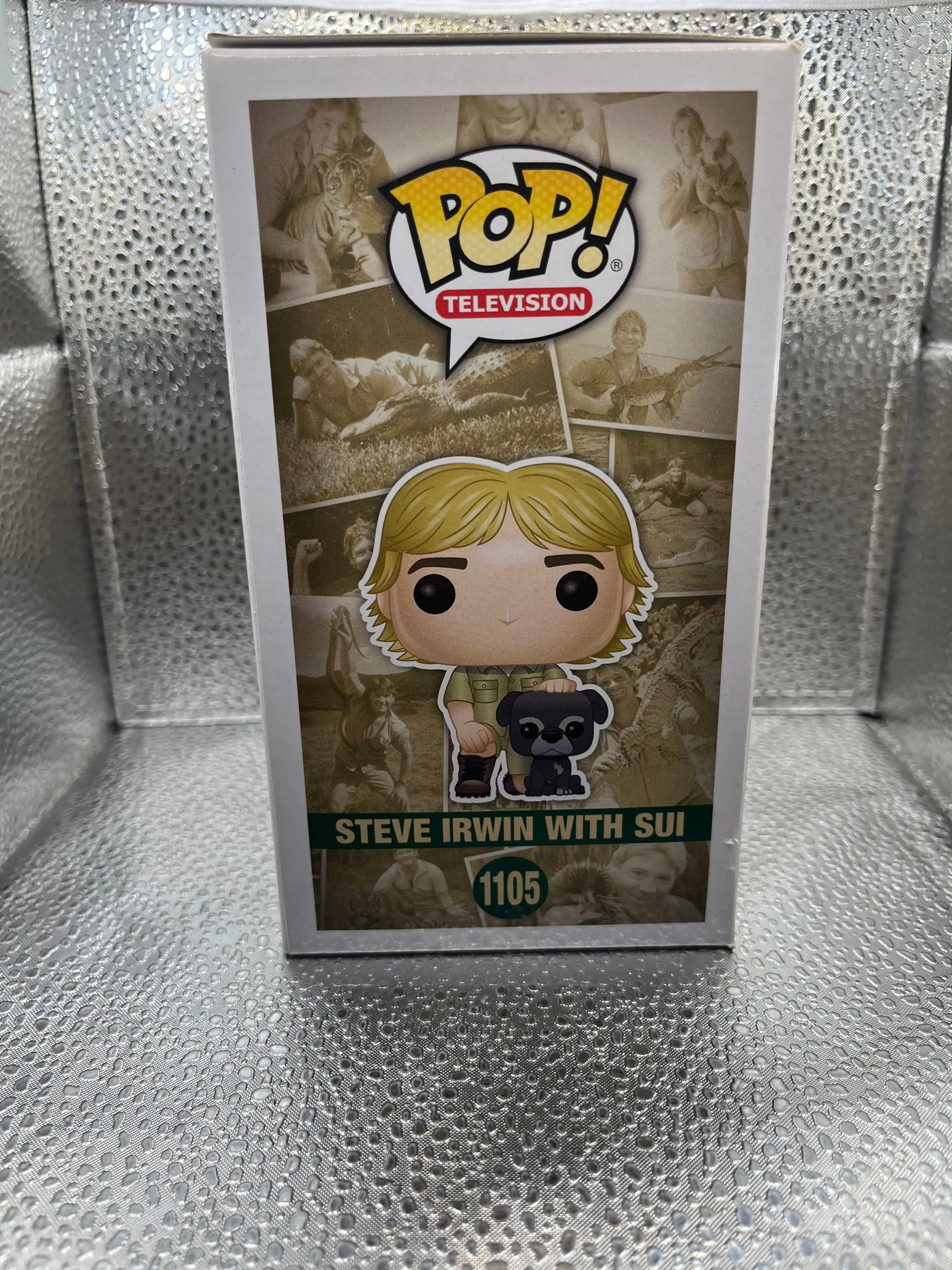 Funko POP - Television - Australia Zoo Steve Irwin with Sui #1105 FRENLY BRICKS - Open 7 Days