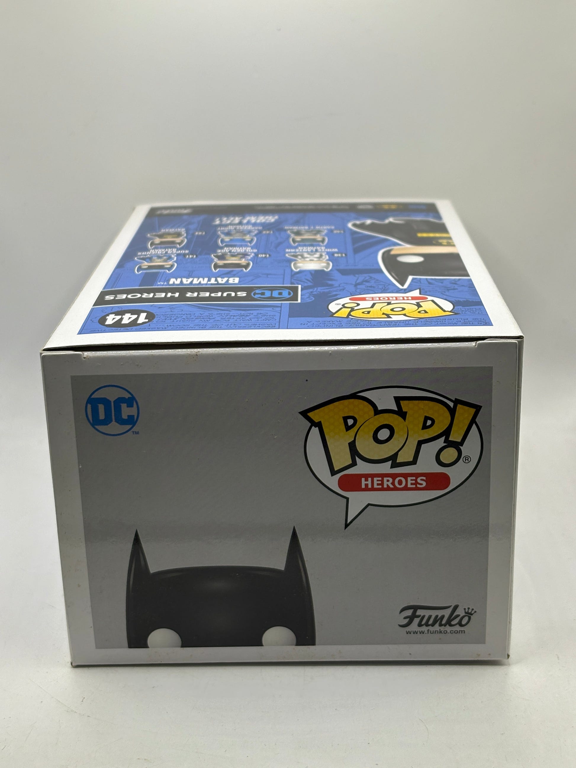 Funko POP! Heroes DC #144 Batman 2017 Fall Convention Exclusive FRENLY BRICKS - Open 7 Days image 5