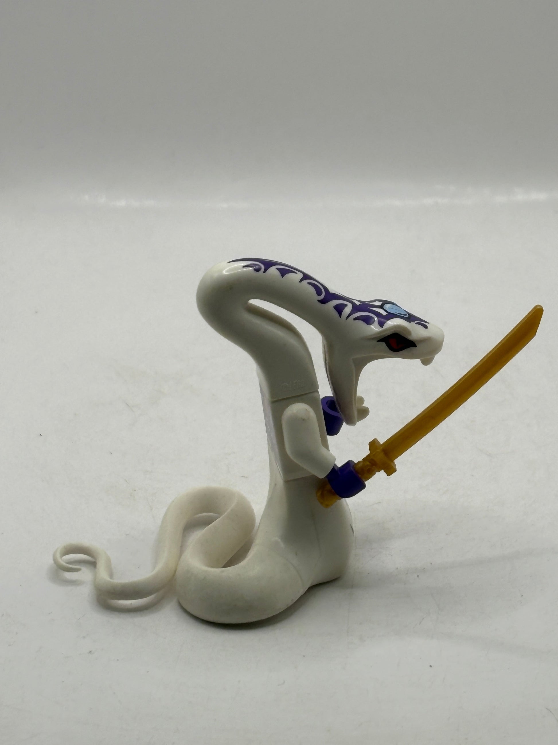 Lego Ninjago White Snake Pythor Minifigure 70750 2015 - Excellent Condition FRENLY BRICKS - Open 7 Days