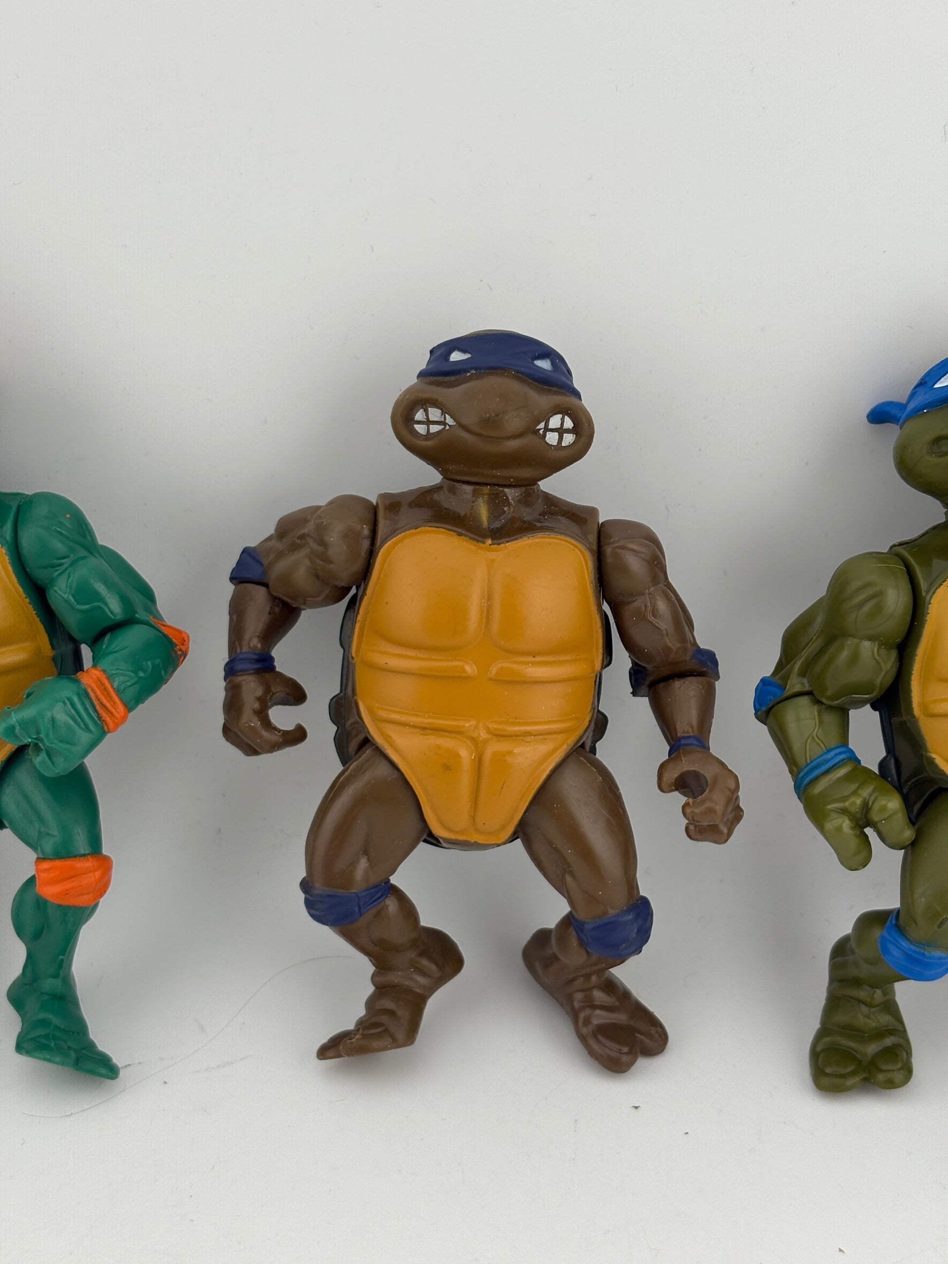 TMNT Teenage Mutant Ninja Turtles 2013 Viacom Playmates x 3 Action Figures FRENLY BRICKS - Open 7 Days