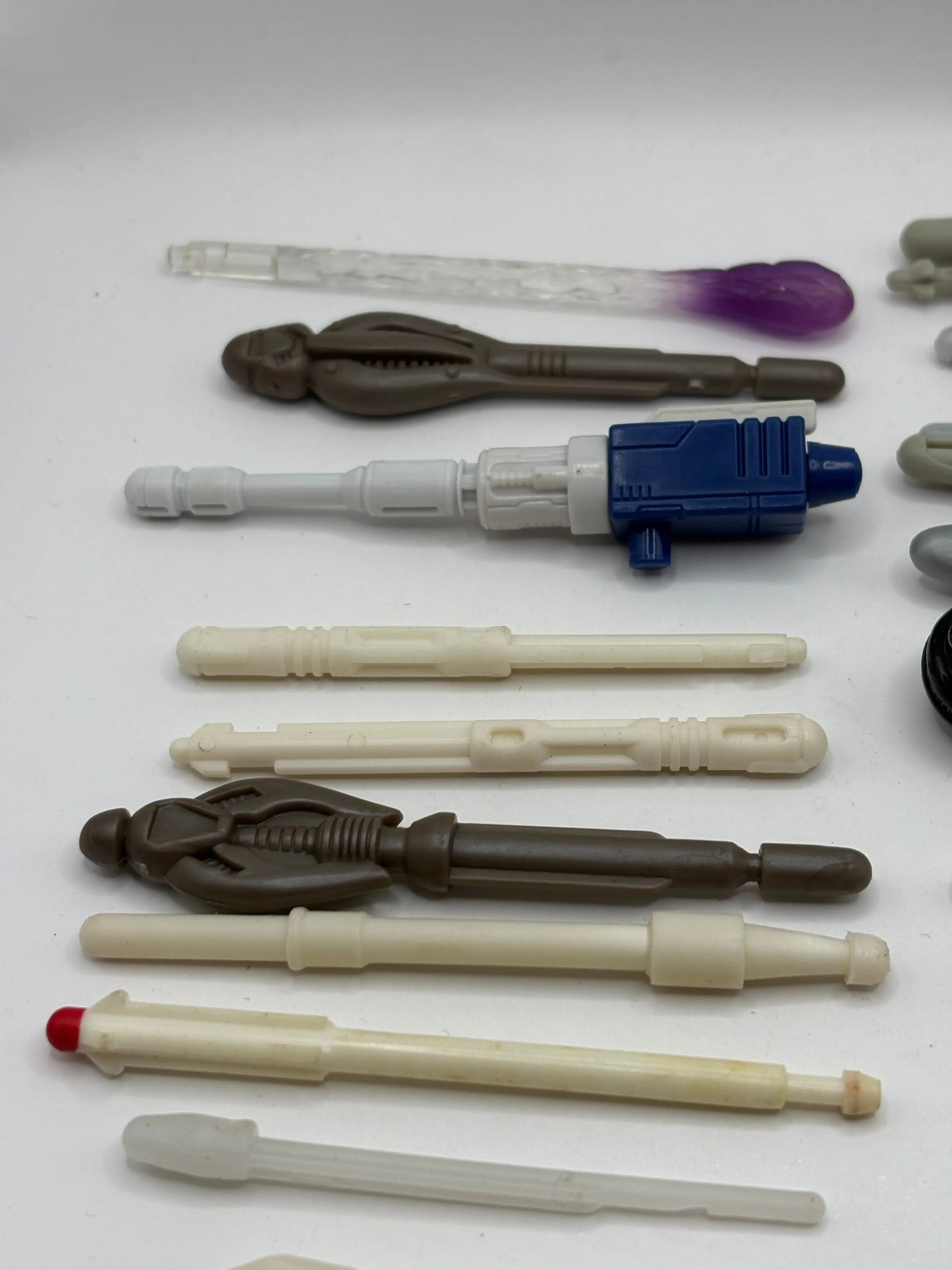 Assorted Branded Action Figure Missile Piece / Accessory White Transparent Lot FRENLY BRICKS - Open 7 Days