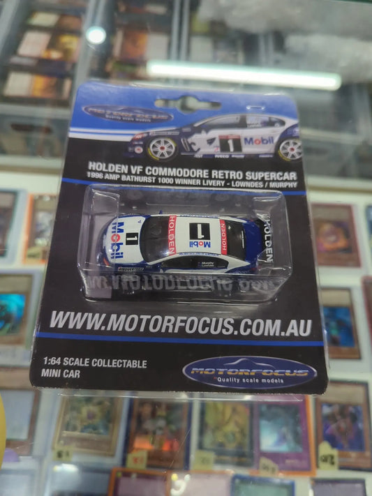 BIANTE 1/64 HOLDEN VF COMMODORE RETRO LIVERY 1996 BATHURST WINNER LOWNDES MURPHY FRENLY BRICKS - Open 7 Days