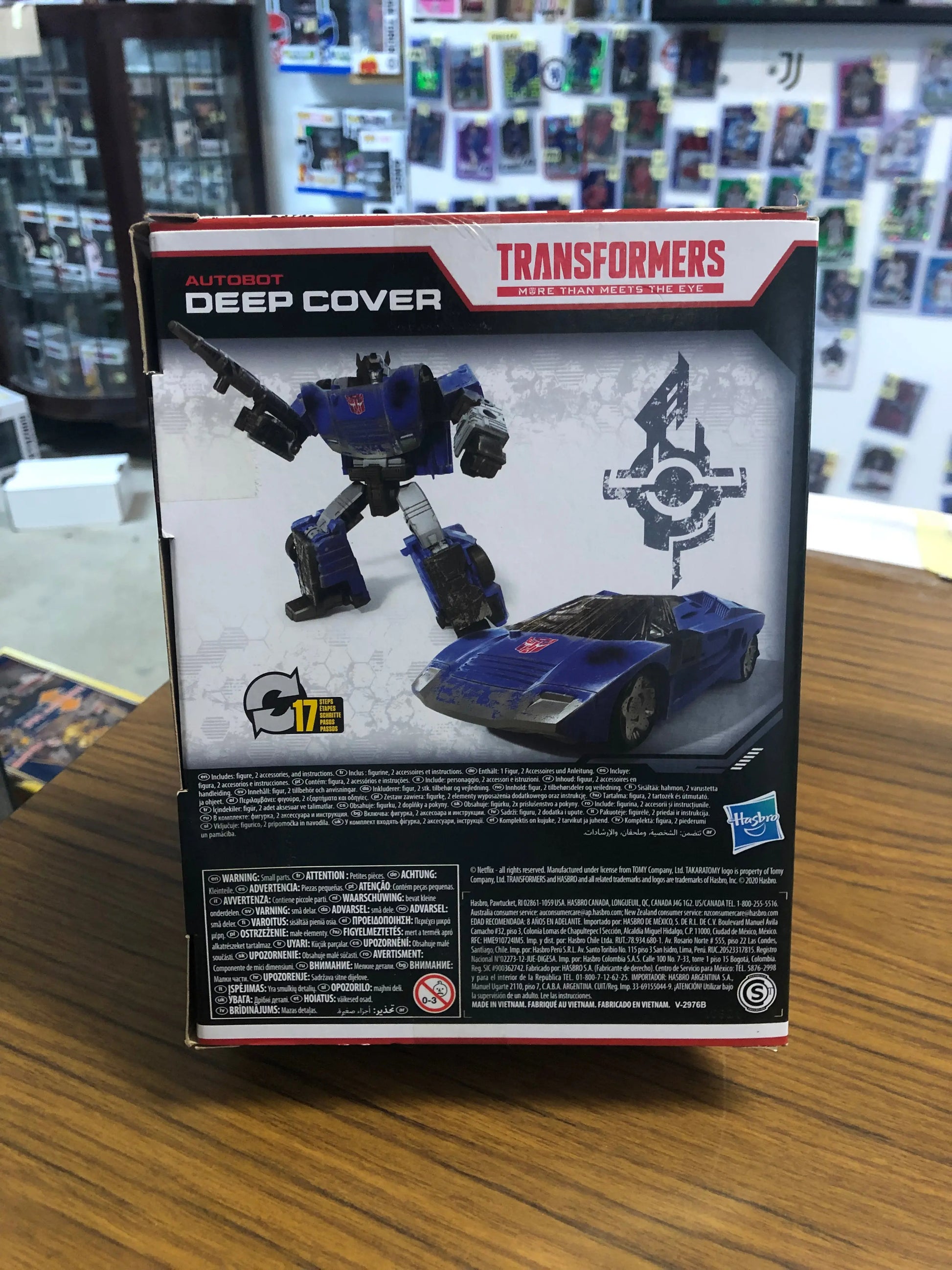 Transformers Netflix DEEP COVER War For Cybertron WFC Deluxe Class FRENLY BRICKS - Open 7 Days