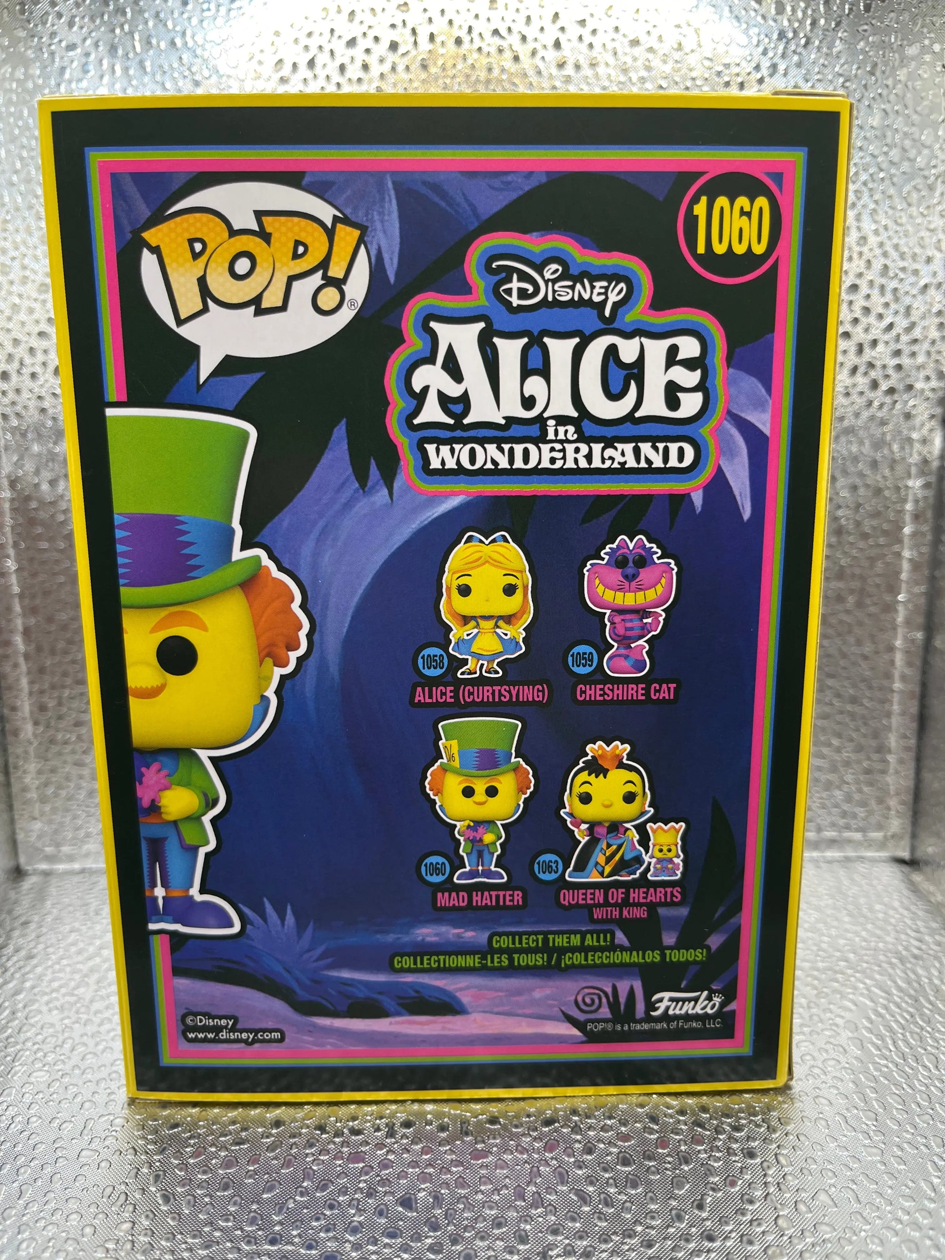 Funko POP Disney - Mad Hatter (Blacklight Edition) #1060 FRENLY BRICKS - Open 7 Days