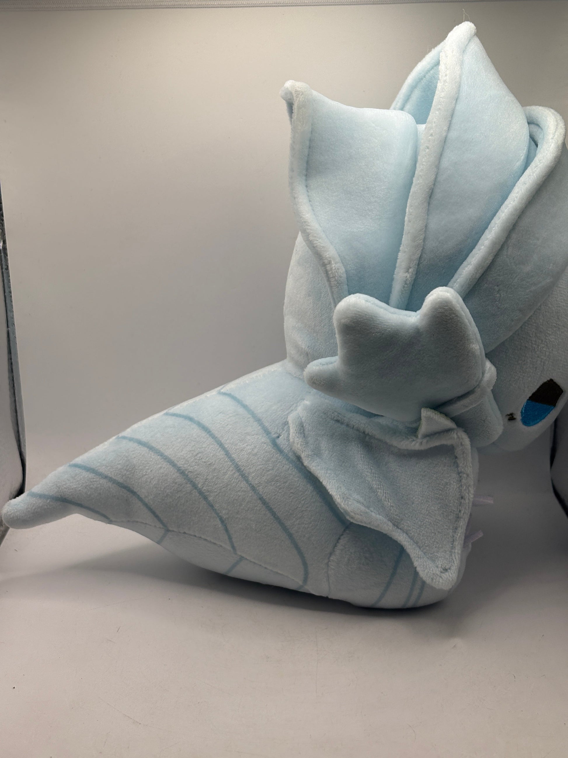 Yu-Gi-Oh! Mochidoru Platinum Blue-Eyes White Dragon Plush Toy 25cm FRENLY BRICKS - Open 7 Days
